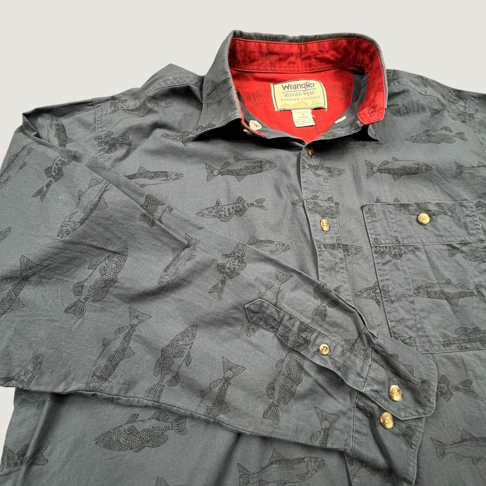 Wrangler Rugged Wear Mens XL Fish Print Button Down Shirt Charcoal Grey Long Slv